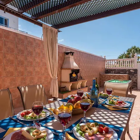 Naranja Mit Beheiztem Pool Und Meerblick By Interhome Ferienhaus Callao Salvaje