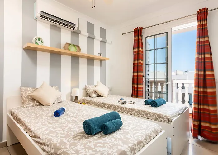 Naranja Mit Beheiztem Pool Und Meerblick By Interhome Nyaraló *