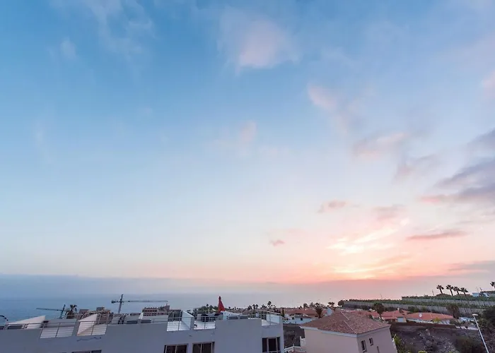 Naranja Mit Beheiztem Pool Und Meerblick By Interhome Nyaraló *